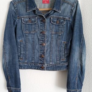 Elle Small Blue Jean Jacket with Classic Collar, Relaxed Casual